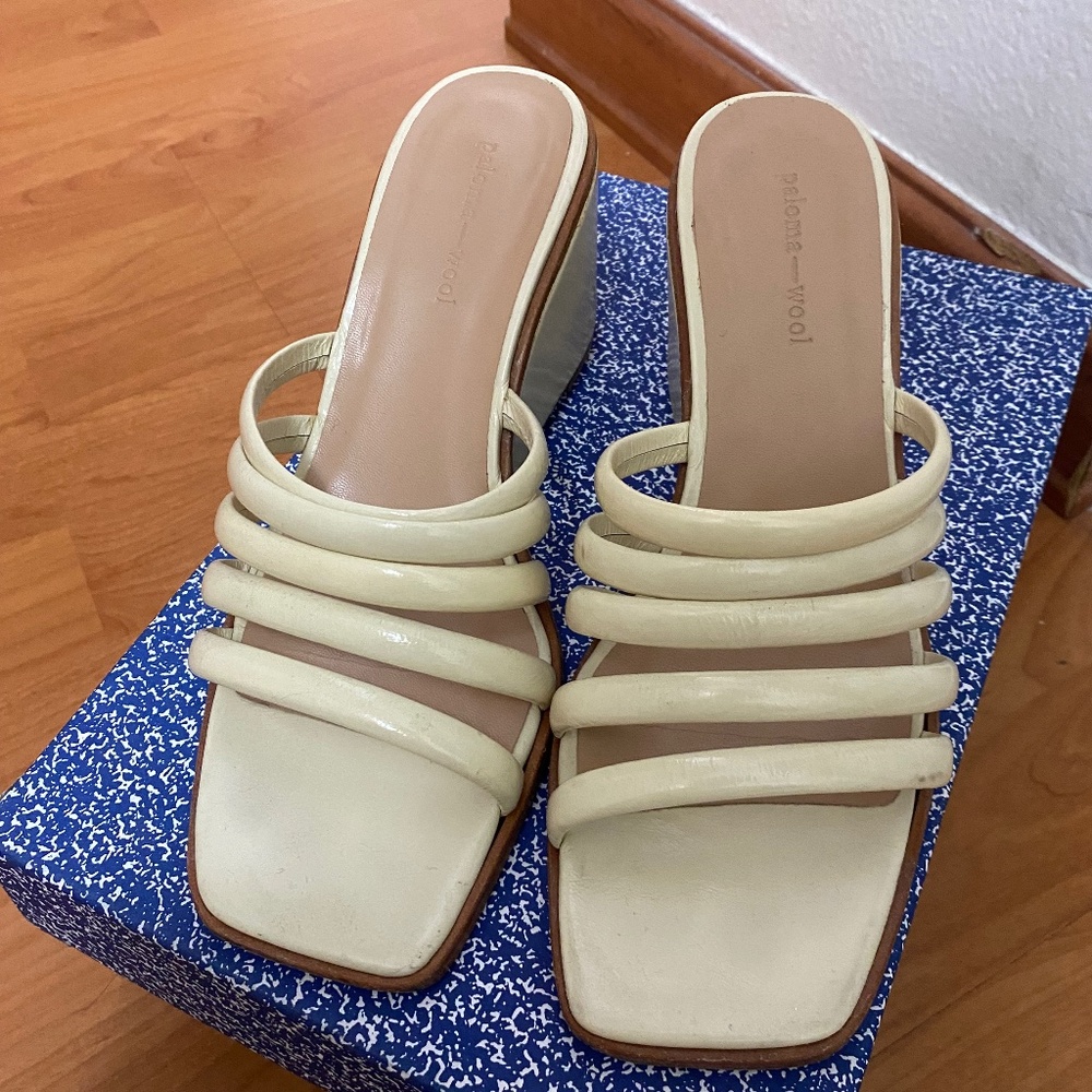 Paloma wool wedge